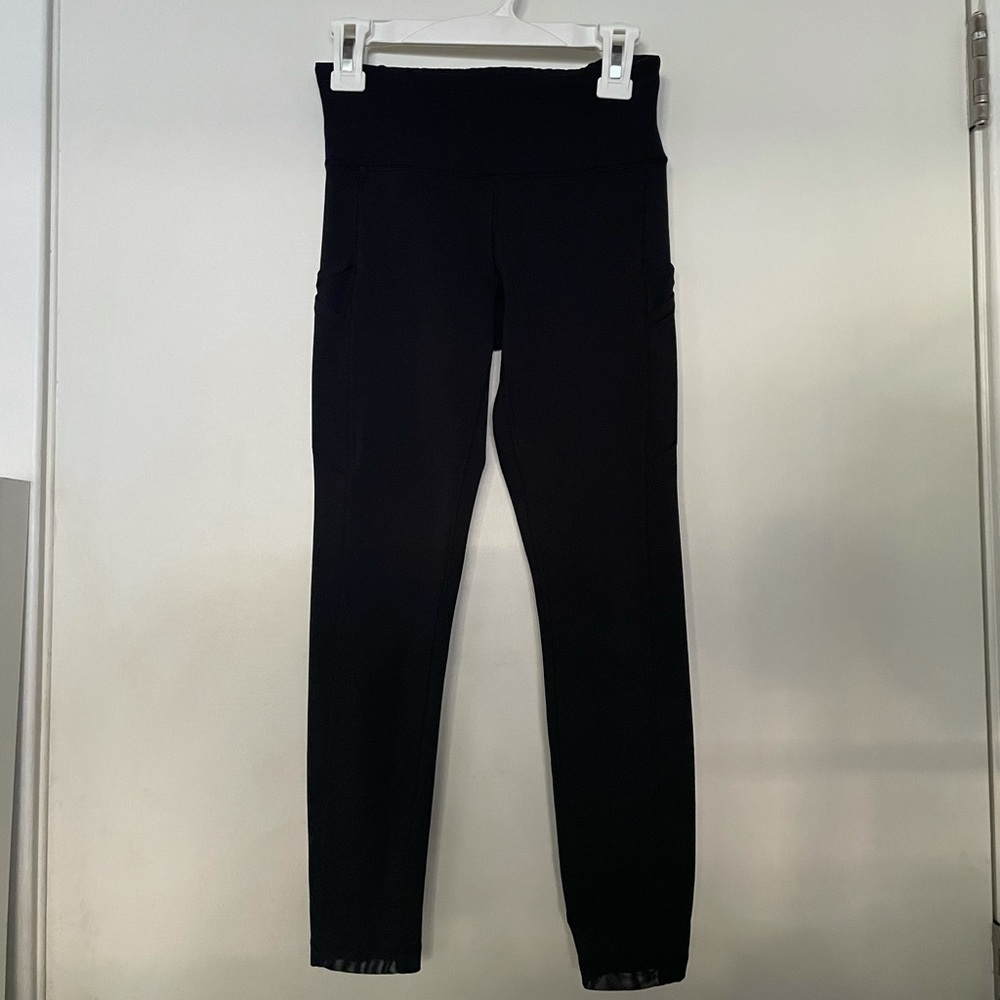 Black Ivivva Leggings